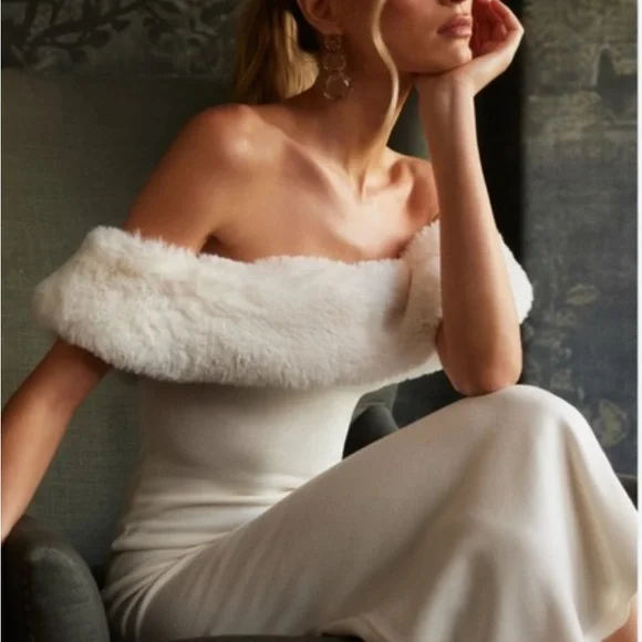 Meshki Strapless White Dress with Fur Detail - Picture 2 of 4